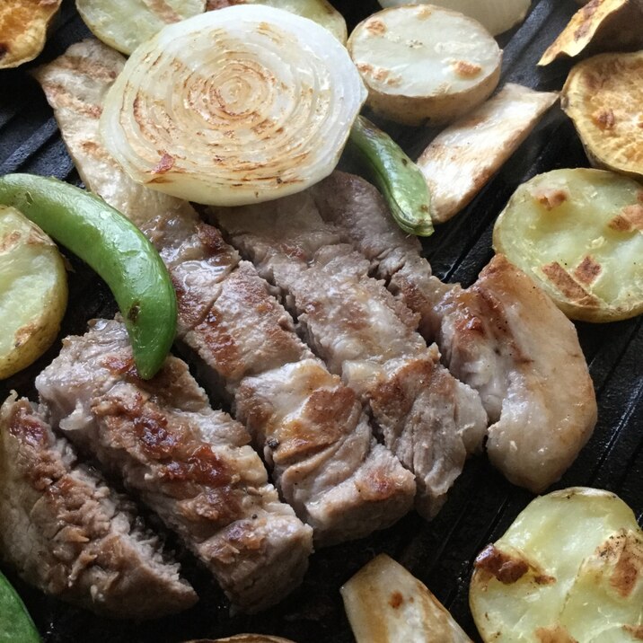 豚肉の鉄板グリル焼き